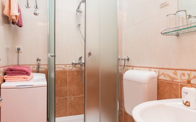 Apartment Michelle - 2 Bedrooms,Terrace, Sea View