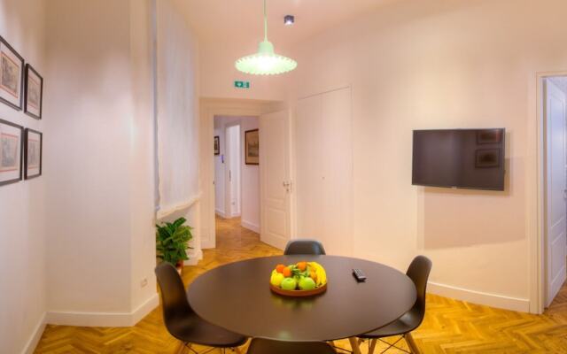 App Beccaria Apartments in Rome