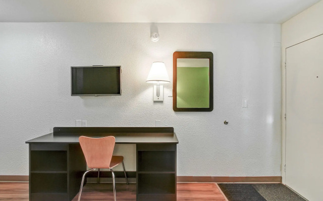 Motel 6 Green Bay, WI
