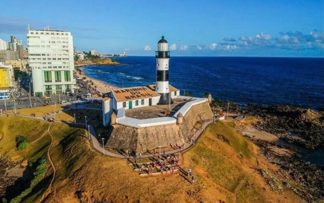 StayHere! Fique aqui! Apartamento 2/4 mobiliado no Costa Azul :-)