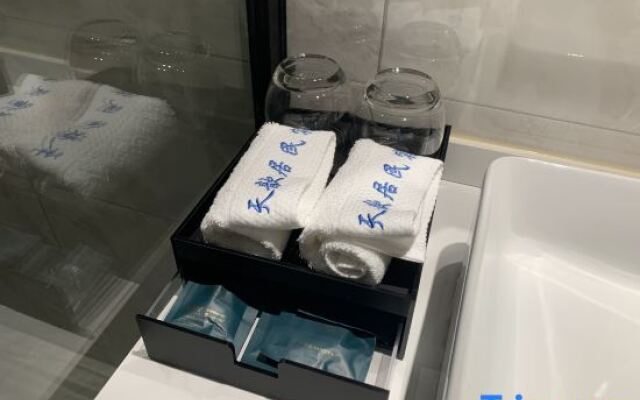 Xinshi Town Tianxinju Inn