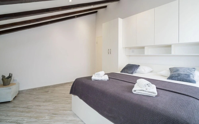 House Davor