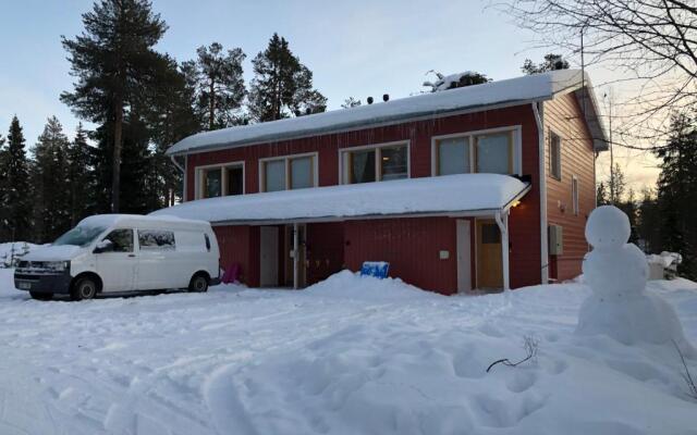 Pyhäkoti Holiday Home