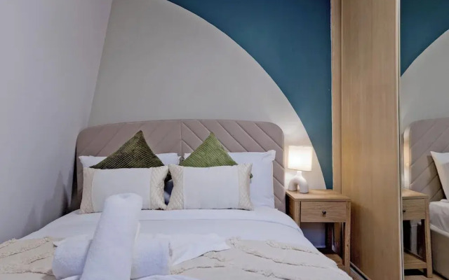 Imperial Queensborough Terrace