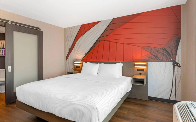 Cambria Hotel & Suites Plymouth