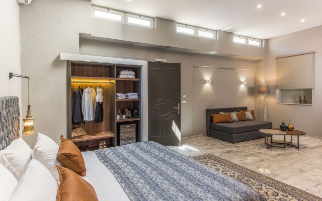 Minaret Suites & Apartments