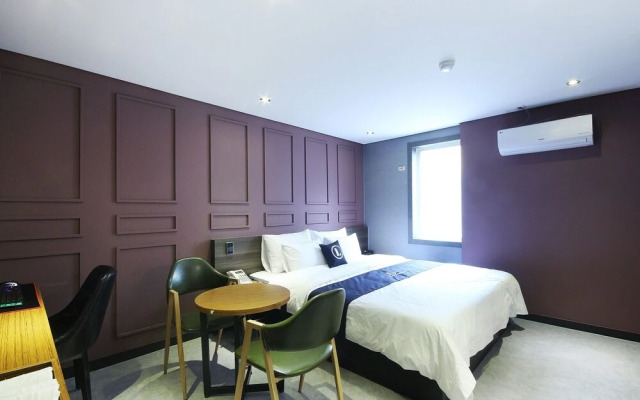 Busan Yeonsandong Ellui