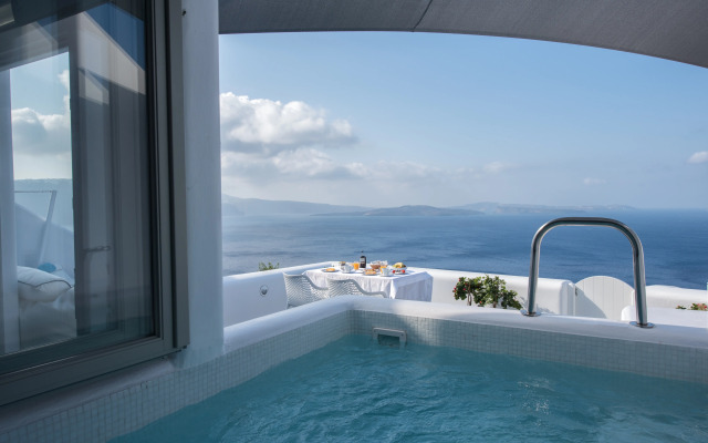 La Perla Villas - Adults Only