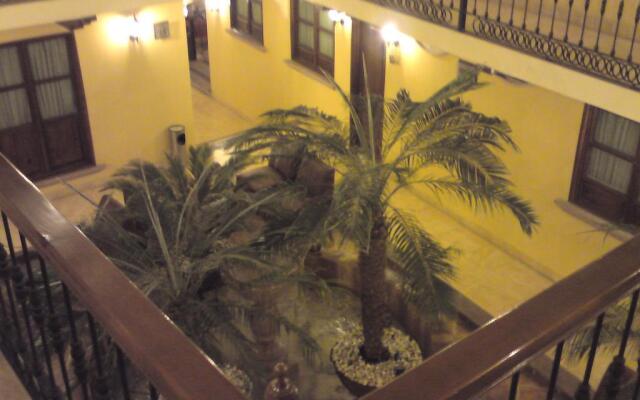 Casa Del Virrey Hotel and Suites