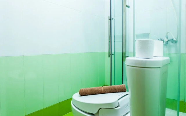 Affordable 2BR Mitra Sunter Apartment near MOI