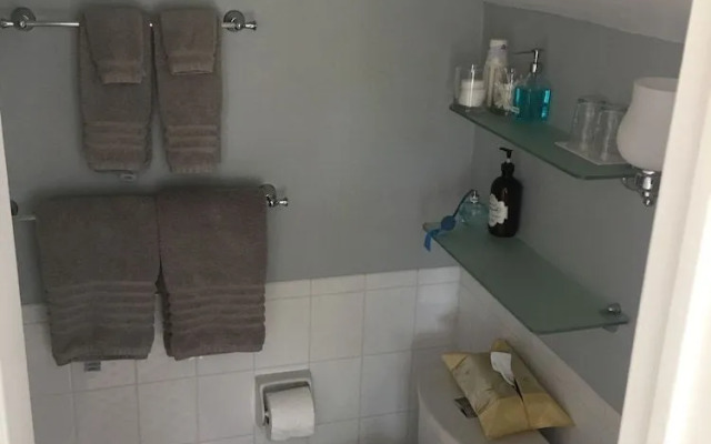 Matisse Bed & Breakfast