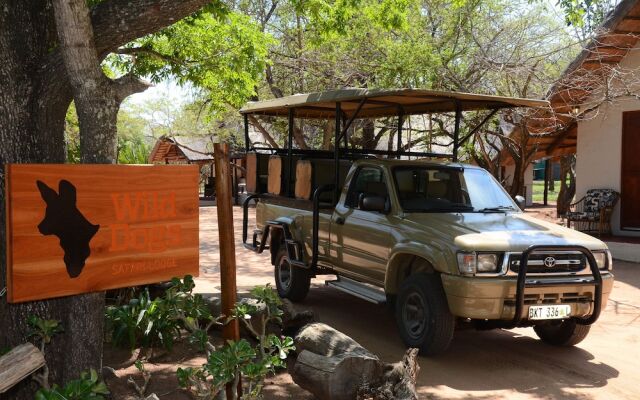 Wild Dogs Safari Lodge