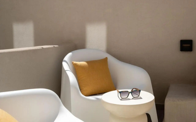 White Orchid Boutique Apartments