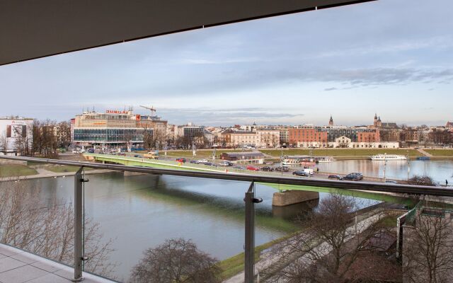 Riverside Aparthotel