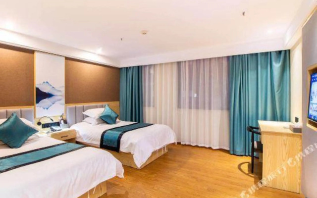 Junhong Hotel