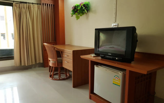 PoonSook Resident Hotel