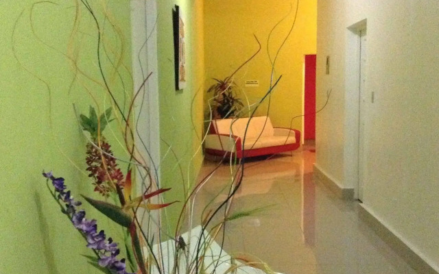 Adam Suites