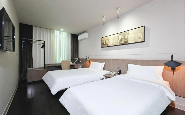 Jinjiang Inn Select Changchun Yiqi Dongfeng Street Branch – Guest Rooms – Changchun