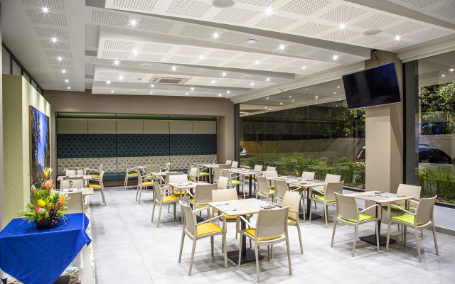 Hotel Pance 122