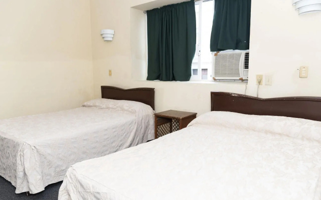 Hotel Santillana