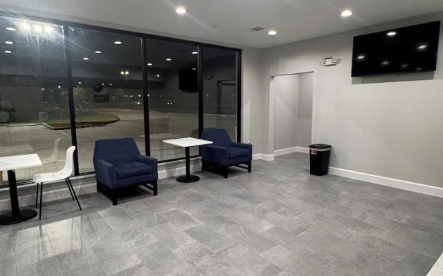 Studio 6 – Humble, Tx