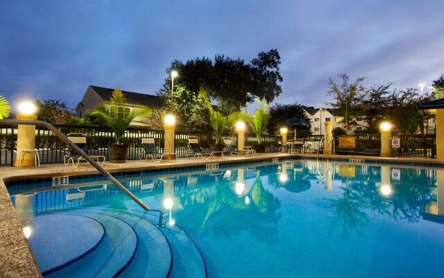 Holiday Inn Express Hotel & Suites Jacksonville - South, an IHG Hotel