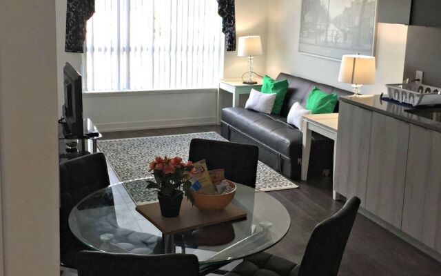 Executive Suites at St. Clair West