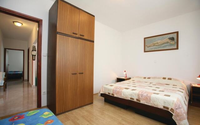 Stunning Home in Labin With Wifi and 2 Bedrooms