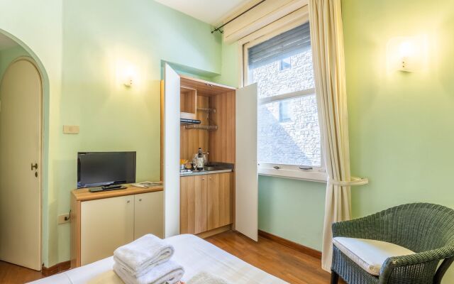 Tiny Ponte Vecchio by Mmega