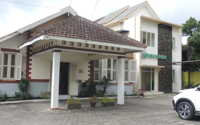 Wisma Tamu UKSW