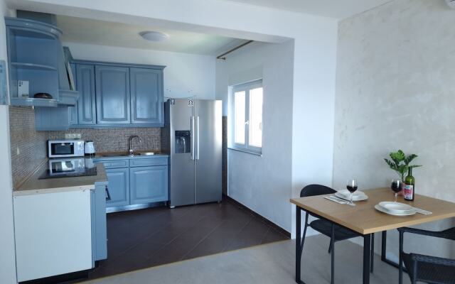 Emilie Apartment and Villa