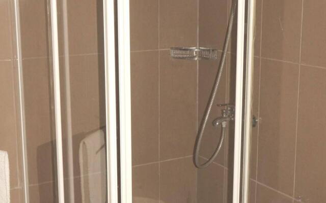 Escale Hotel