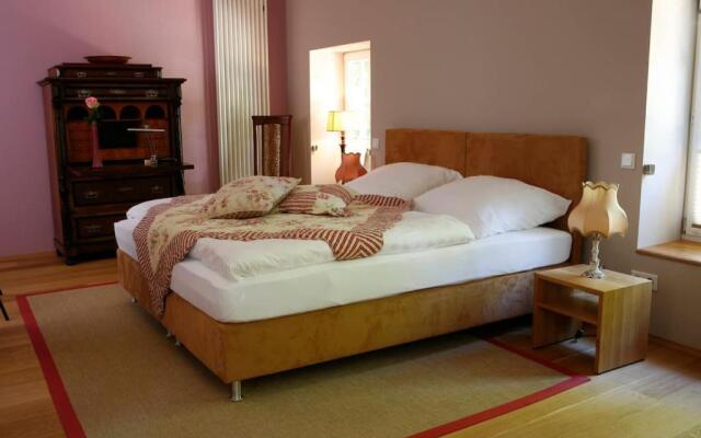 ZI Antonia mit Kirchplatzblick