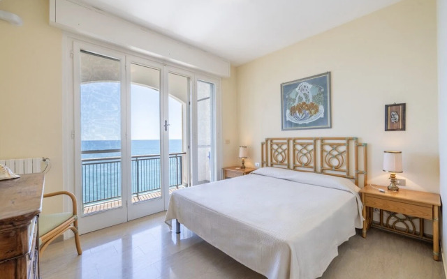 The Sound of the Sea by Wonderful Italy