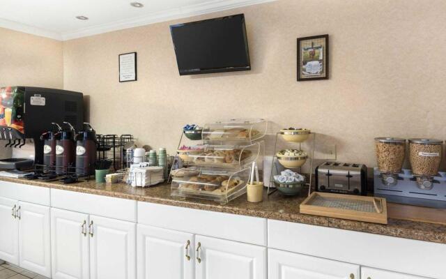 Atlantic Shores Inn and Suites