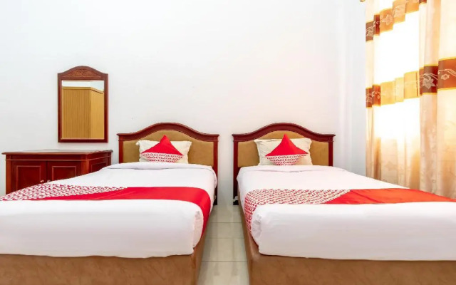 OYO 2777 Sleepover Sei Serayu