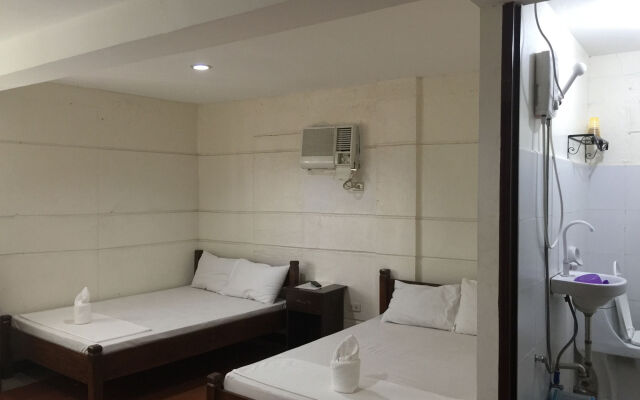 Cozy Coron Inn