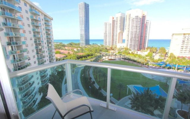 Standard 1 Bedroom Ocean View Or805