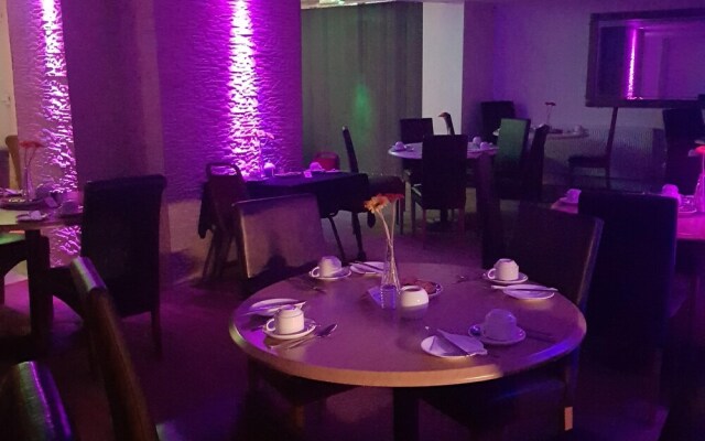 The New Royal Windsor Hotel