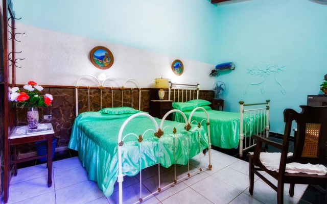 Casa Colonial Betty Saavedra