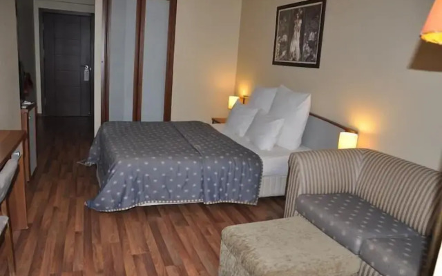 Diapolis hotel