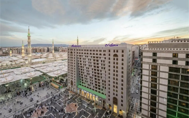 Makarem Haram View Suites