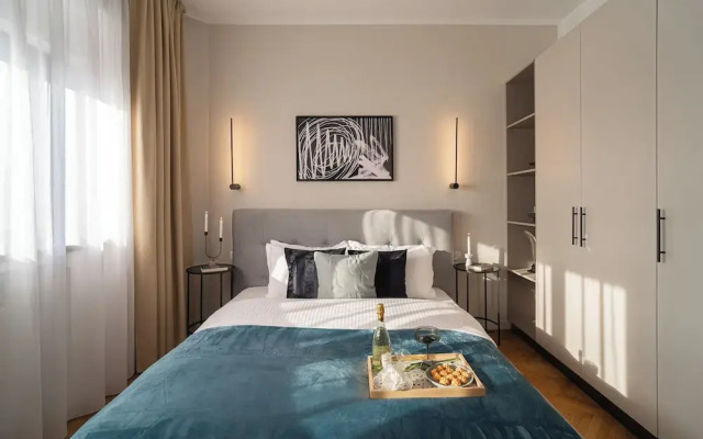 Vibrant & Spacious 3BR Condos on Amzei