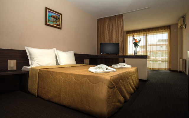 Flagman Hotel