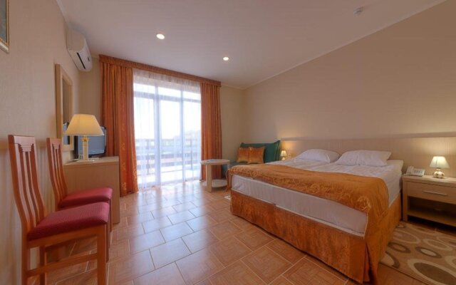 Kruiz All Inclusive Hotel