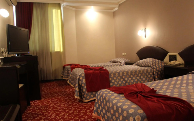 Akyuz Hotel