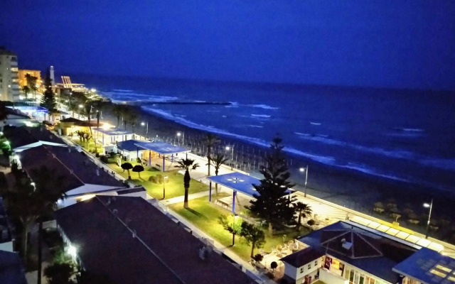 Tropicana Beach & Sun