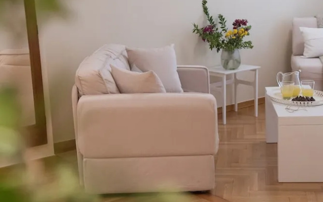 Living near Acropolis by Sylvia Staikou