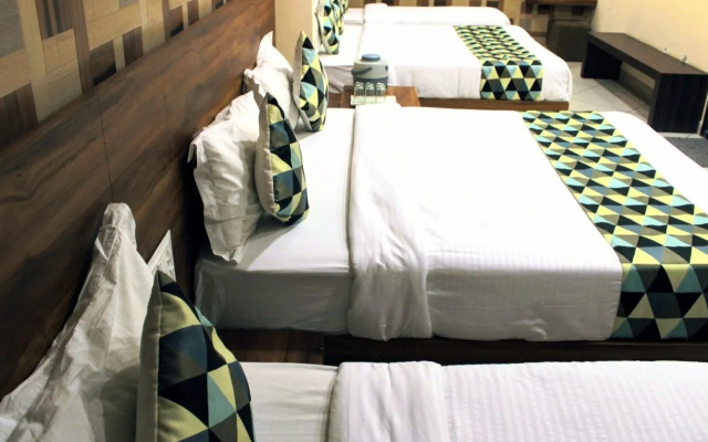 Maruti Group of Hotels - Hotel Shri Naman