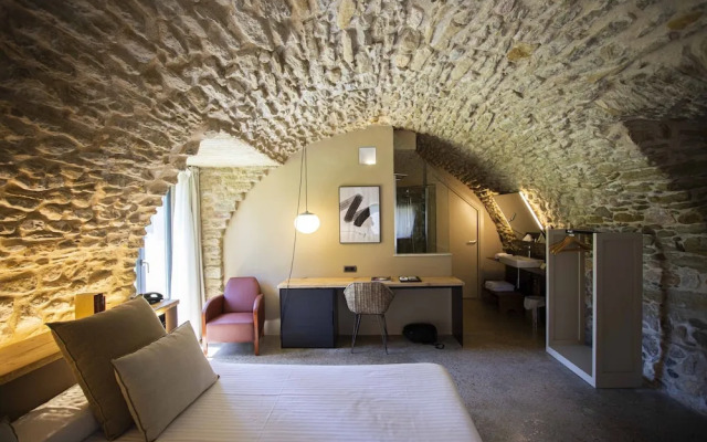 Hotel Arcs de Monells